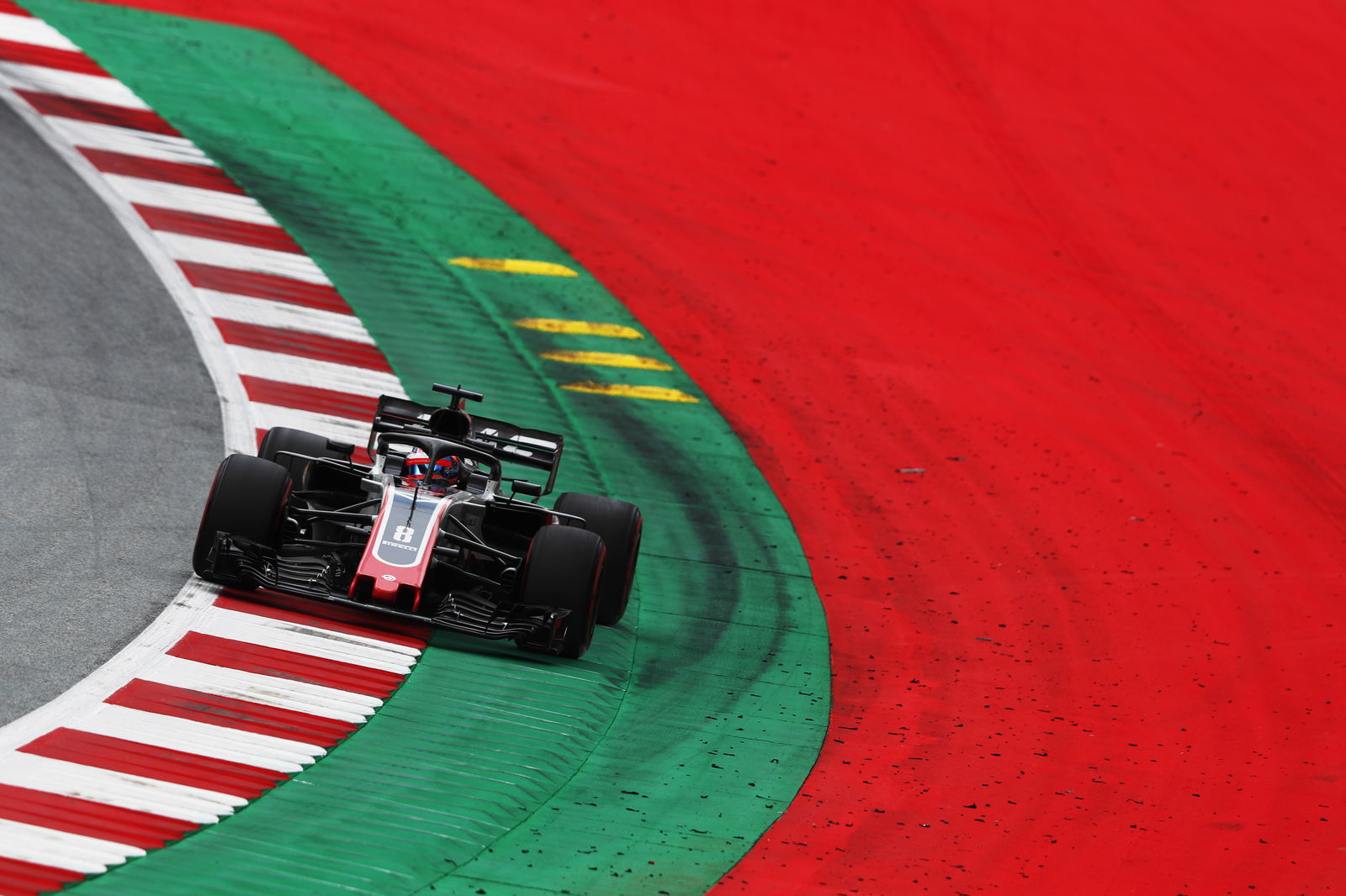 Wolff: Hamilton, Mercedes kalah balapan karena gagal bereaksi